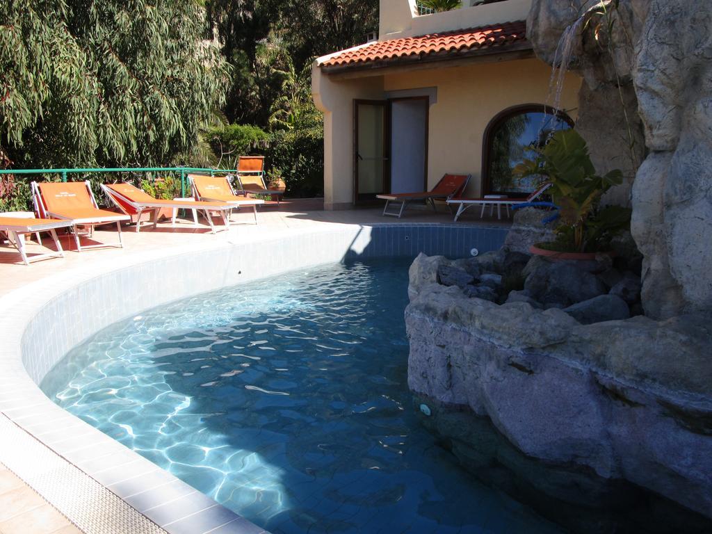 Hotel Villa Al Mare Barano d'Ischia Exterior photo
