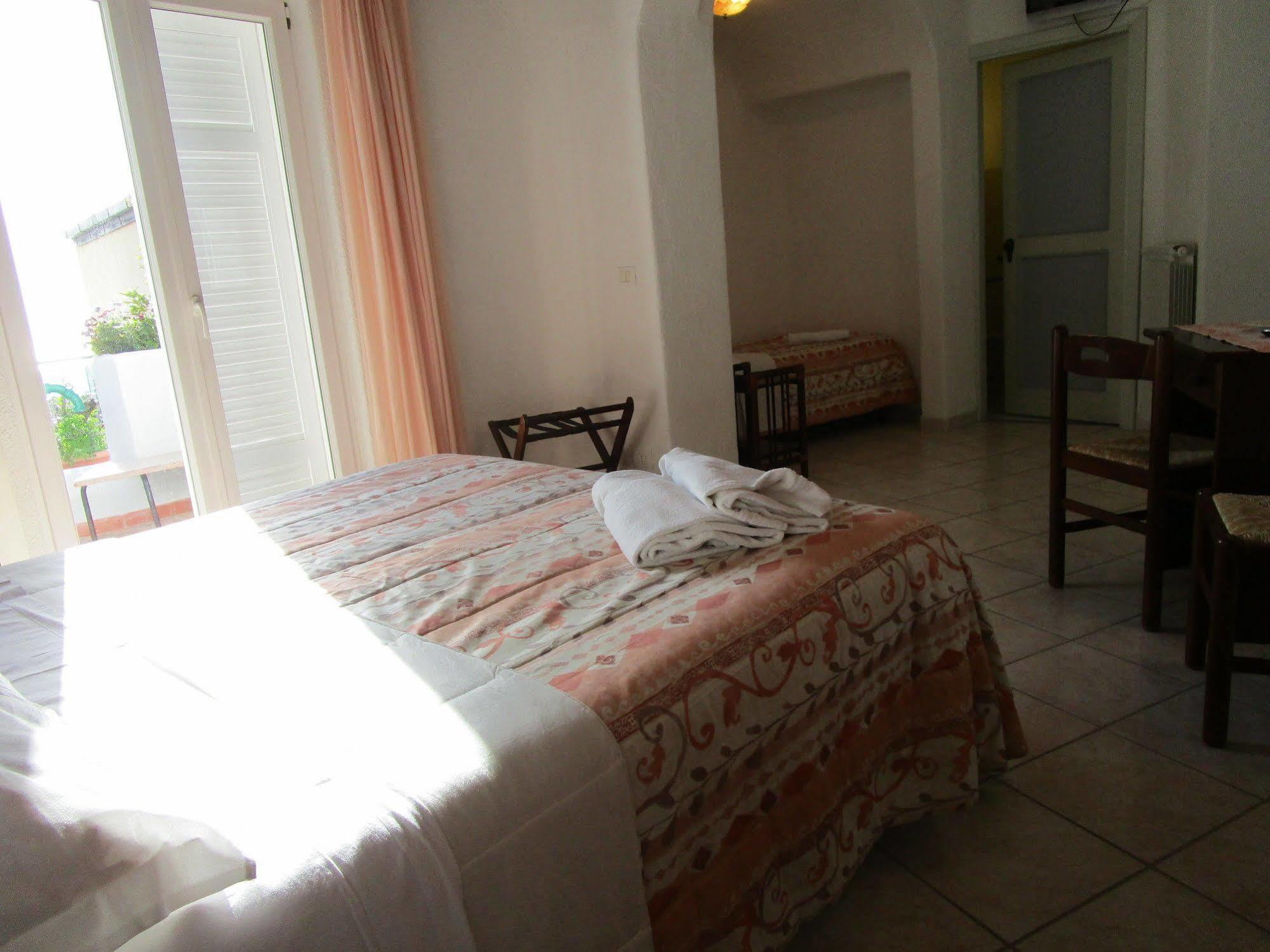 Hotel Villa Al Mare Barano d'Ischia Exterior photo