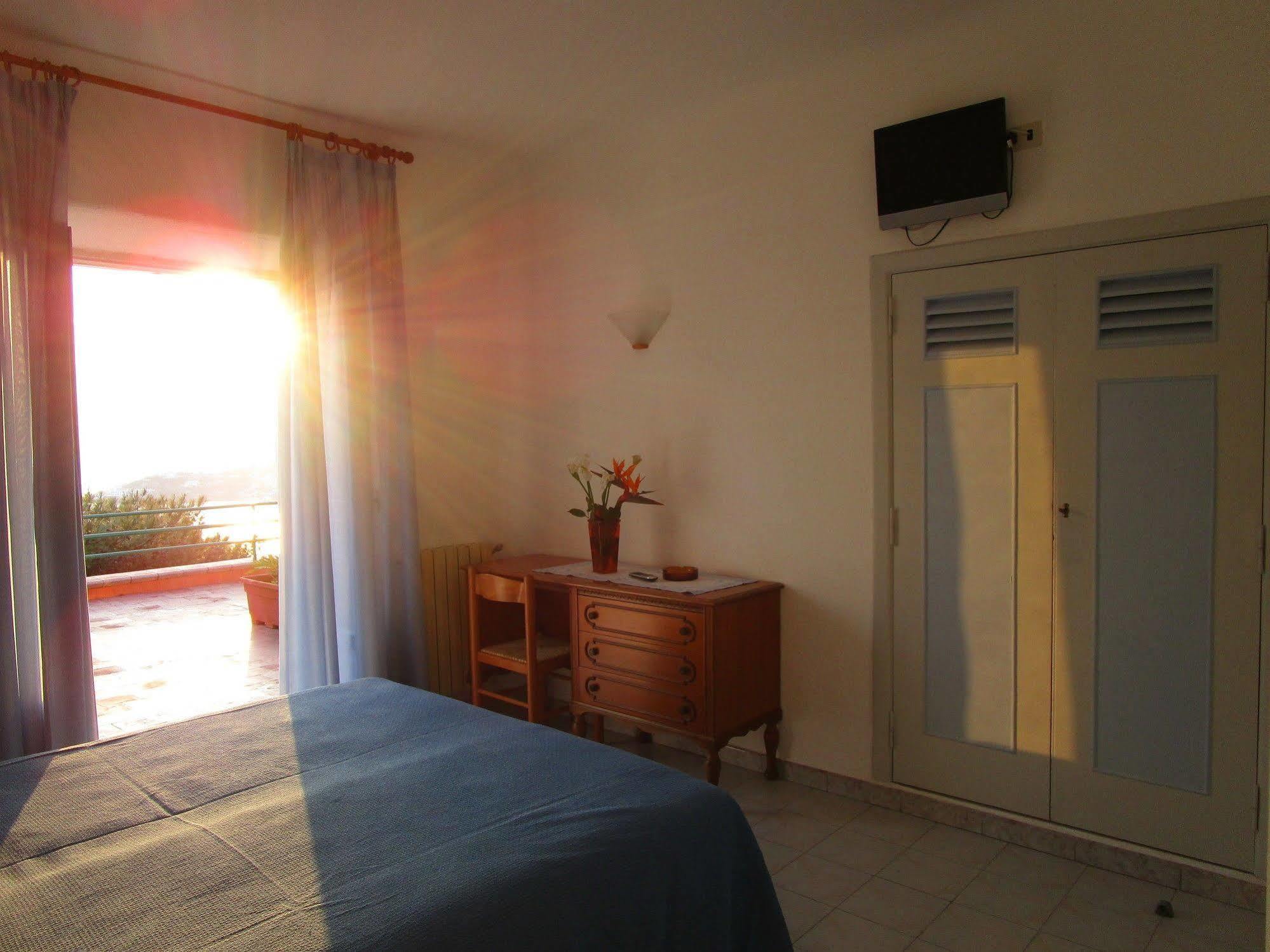 Hotel Villa Al Mare Barano d'Ischia Exterior photo